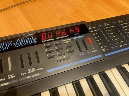 Korg-Poly 800 II Hawk & Atom Hawk
